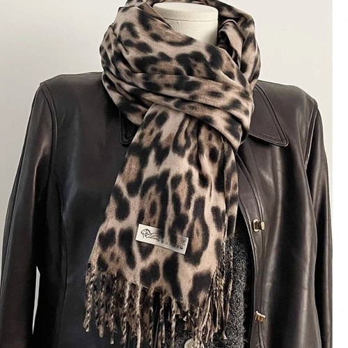 Winter warm leopard print - warm,