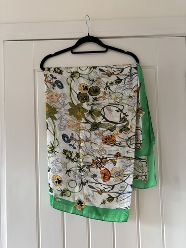 Ladies beautiful scarves - x, 2