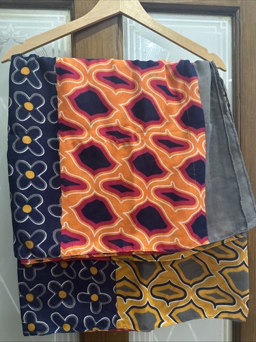 Multicolored patterned scarf - patterned,