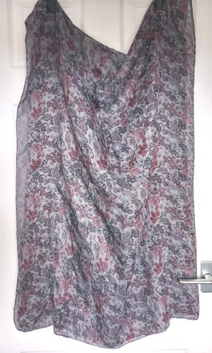 Excellent condition grey - excellent,